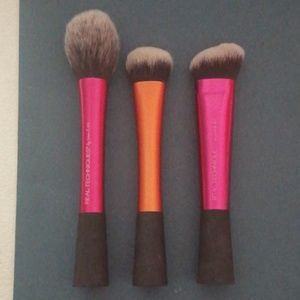 Real technique face brushes